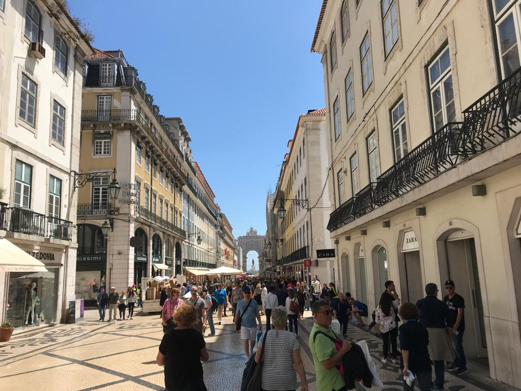 Продажа элитных апартаментов в Португалии