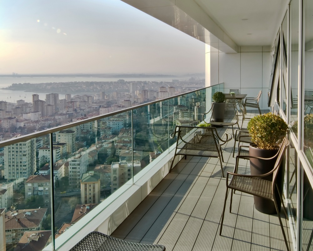 Luxury Apartment in Kadikoy Slide Image 5