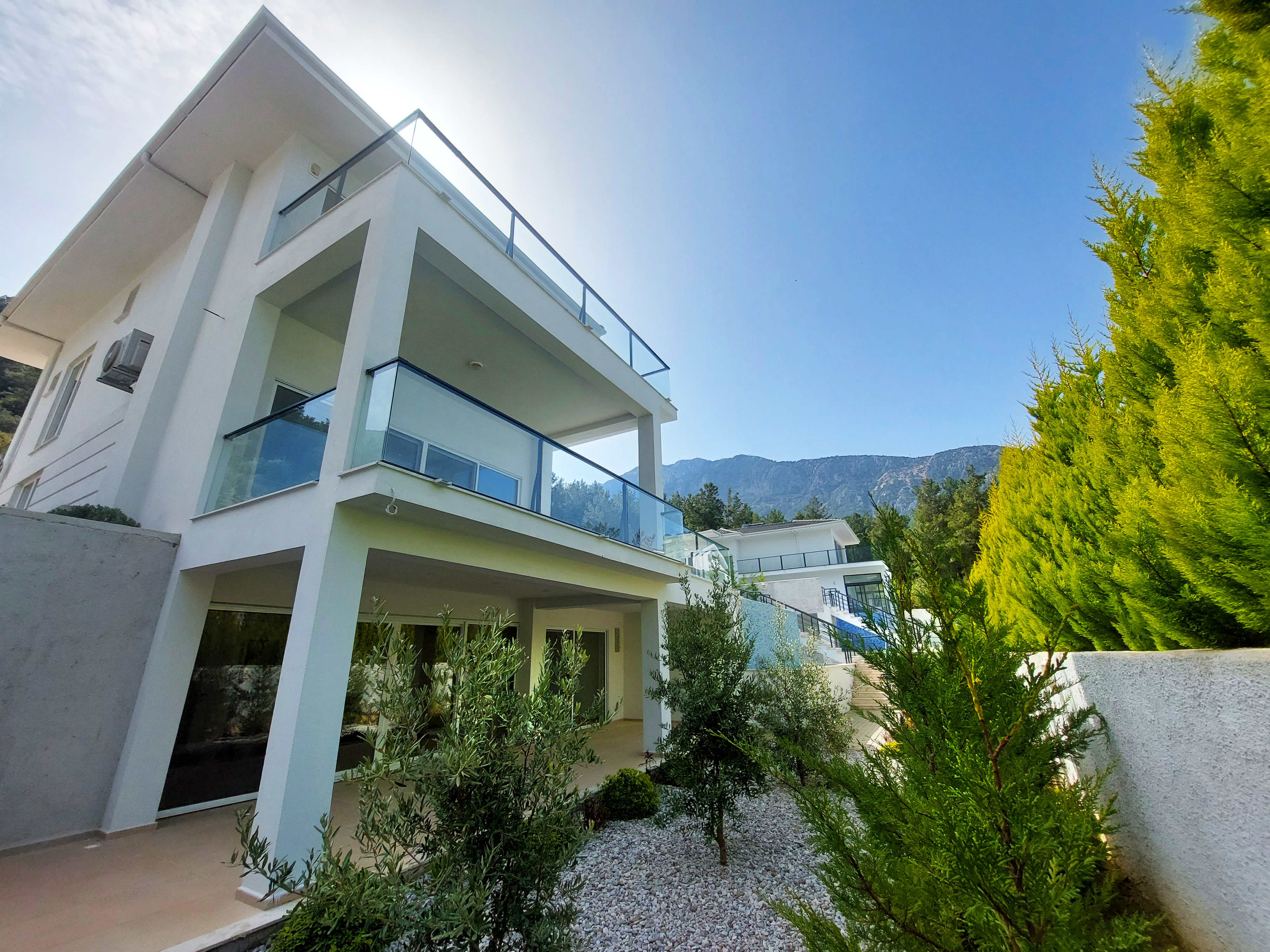 Impressive Luxury Villa in Ovacik Slide Image 2