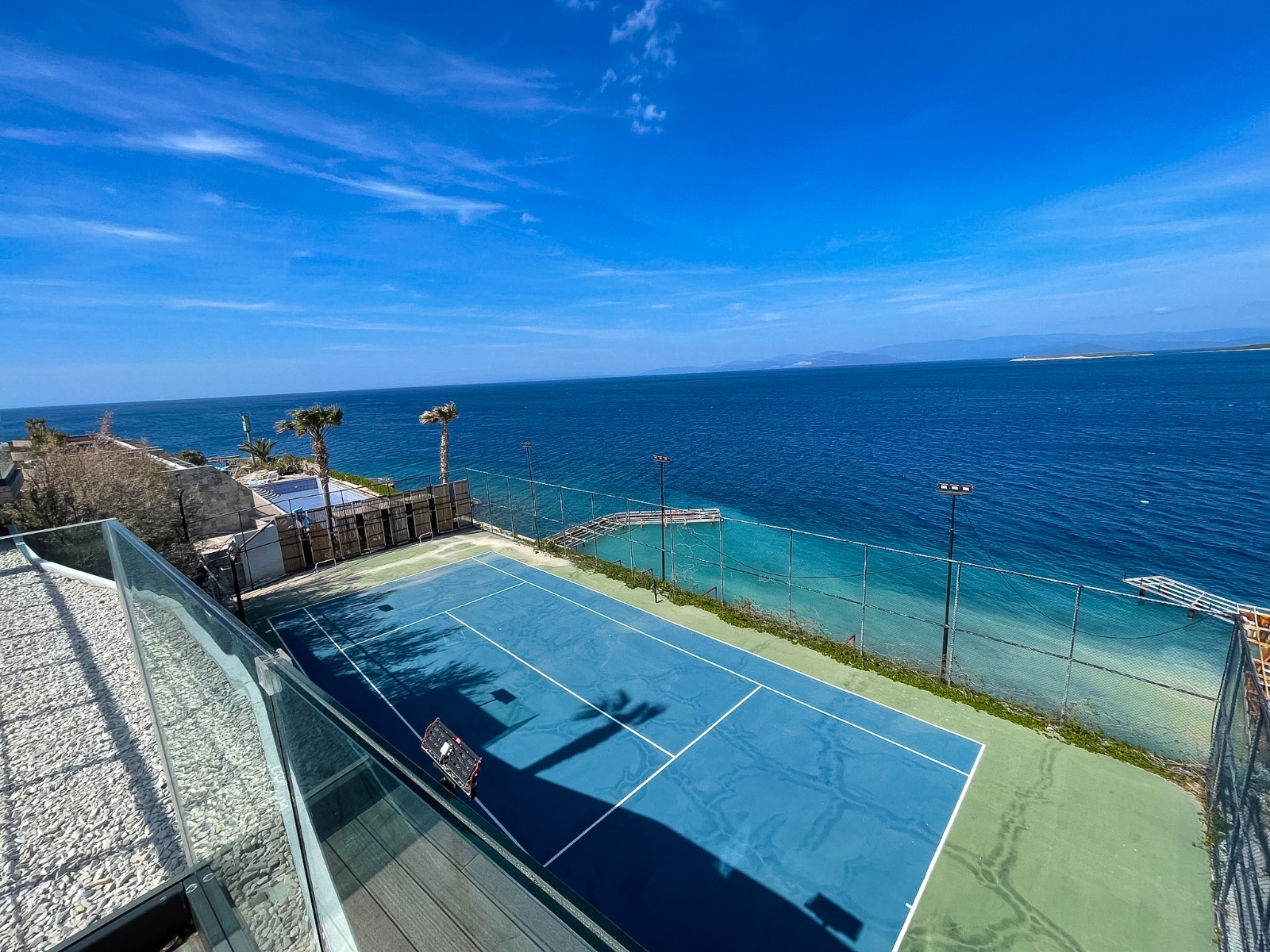 Sea-Front Apartment in Gundogan Slide Image 1