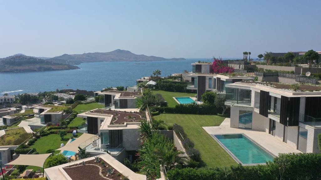 Luxury Sea-View Villa in Bodrum Slide Image 5