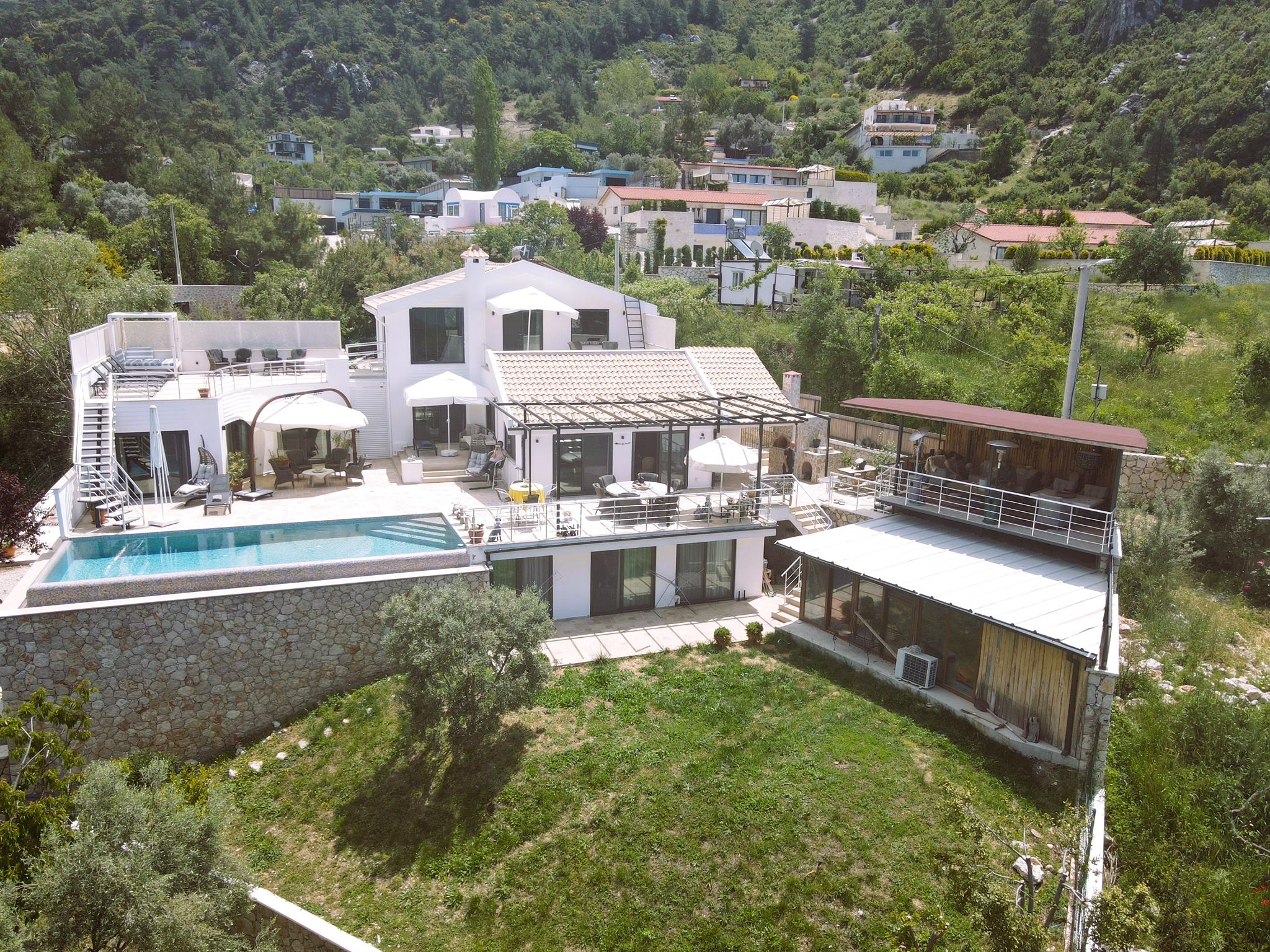 Secluded Mountain House in Kalkan Slide Image 7