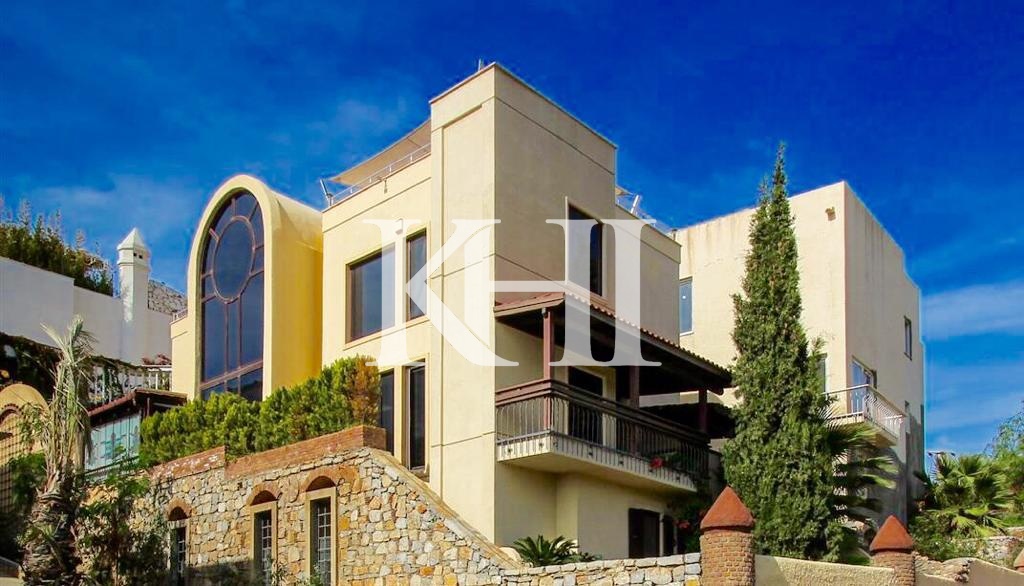 Private Triplex Villa in Bodrum Slide Image 2