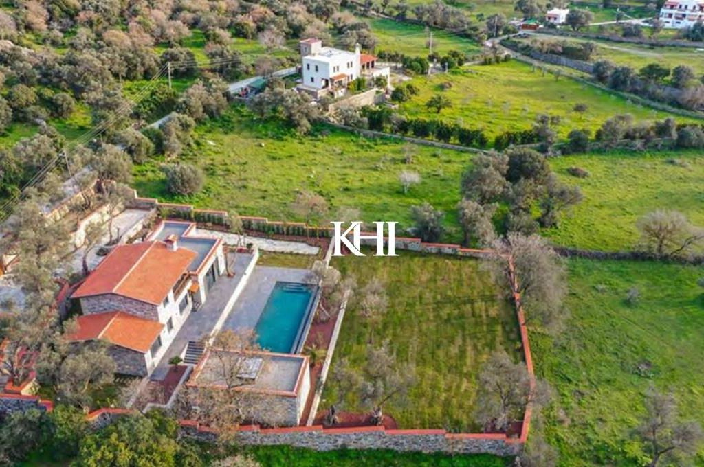 Luxury Mansion in Bodrum Slide Image 6