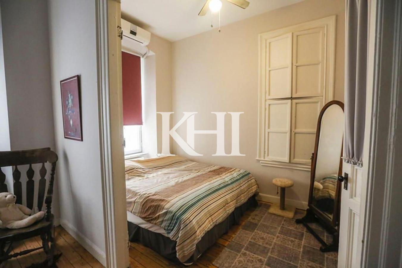 Traditional City Centre Apartment For Sale In Istanbul Slide Image 19