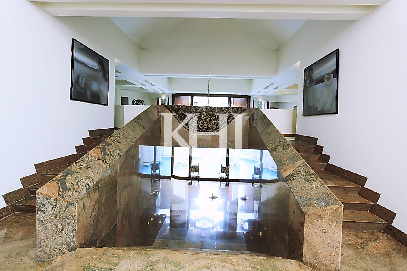 Stunning Contemporary Mansion For Sale In Istanbul Slide Image 19