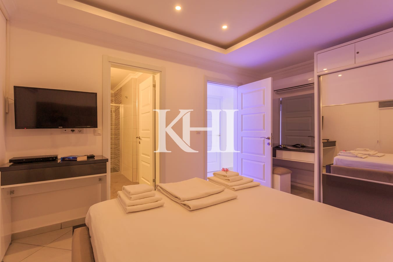 Luxury Modern Villa For Sale In Ovacik Slide Image 35
