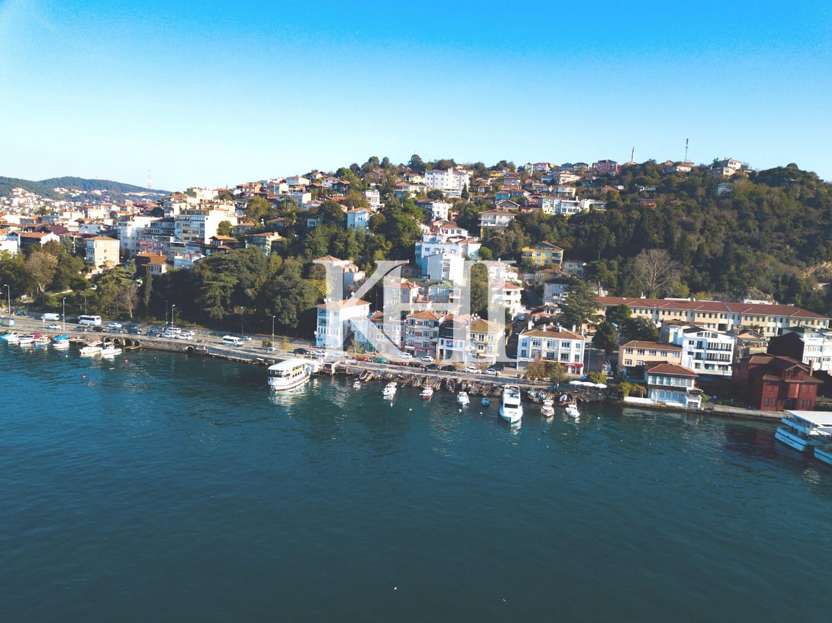 Historic Seafront Villa In Istanbul For Sale