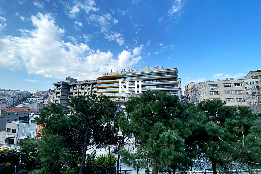 City Centre Apartments in Taksim Slide Image 12