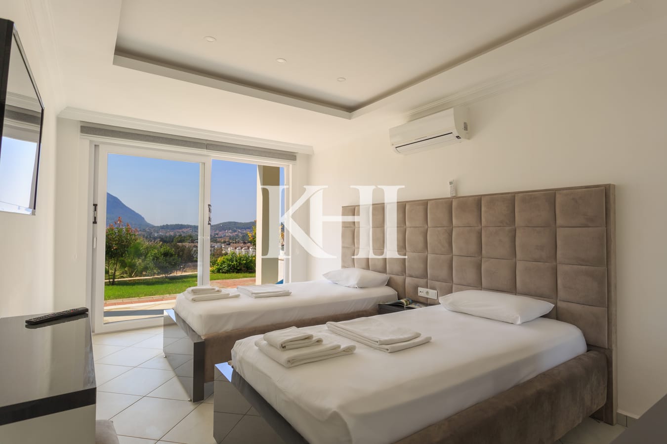 Luxury Modern Villa For Sale In Ovacik Slide Image 40