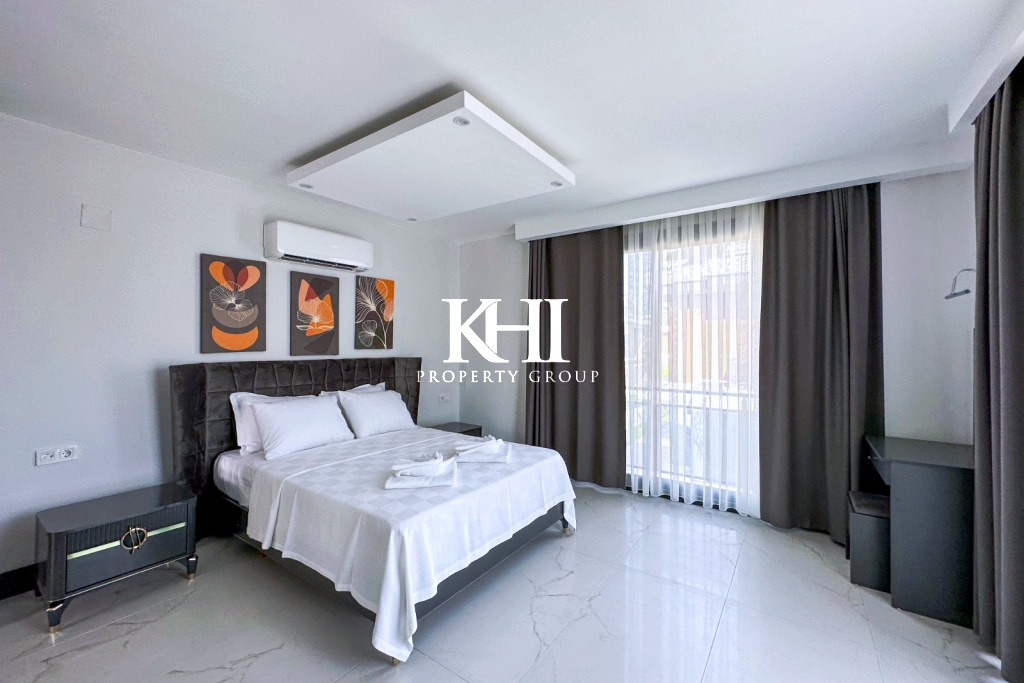 Stylish Luxury Villa in Kargi Slide Image 12