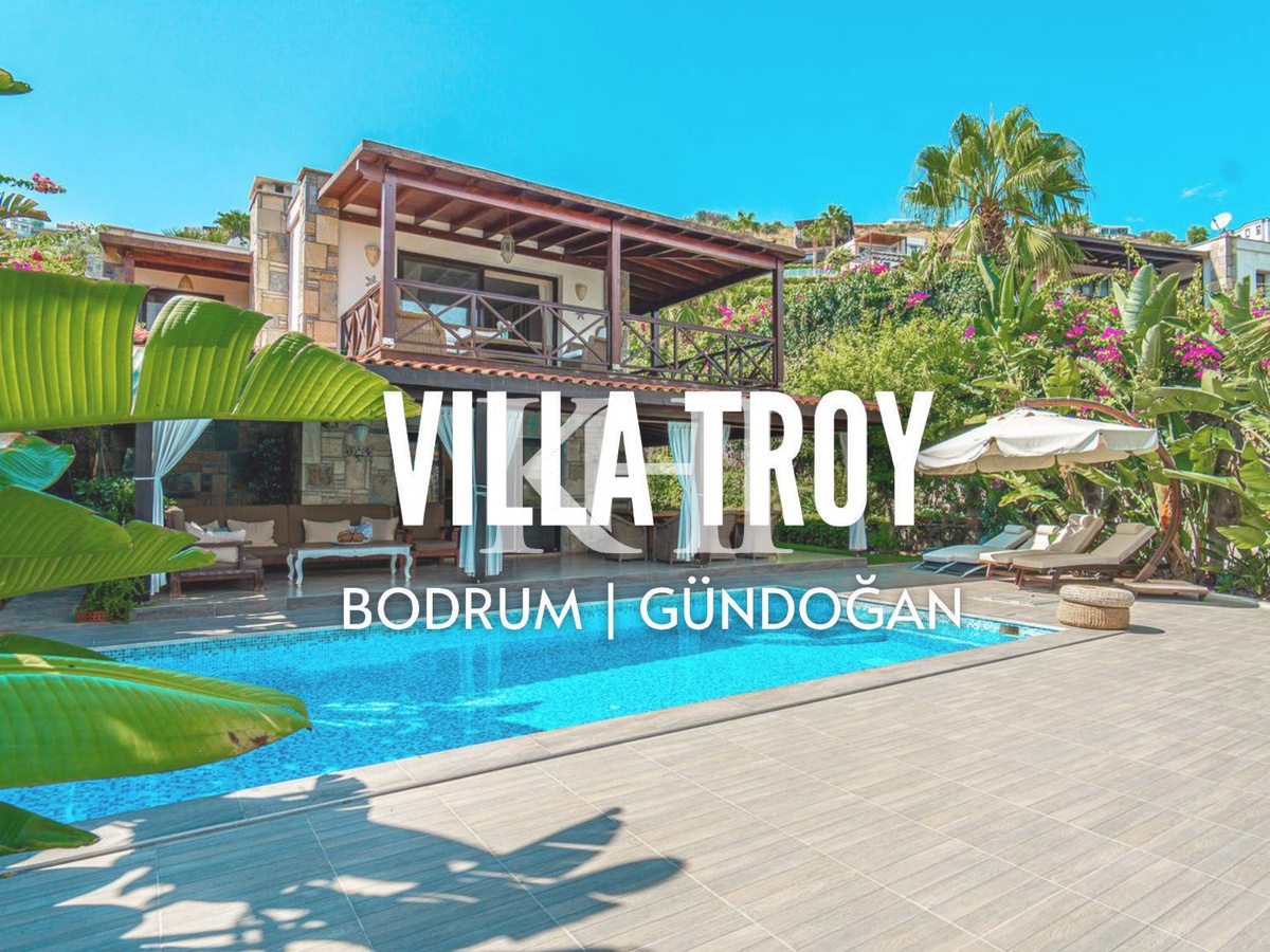 Luxury 5-Bedroom Villa in Bodrum Slide Image 1