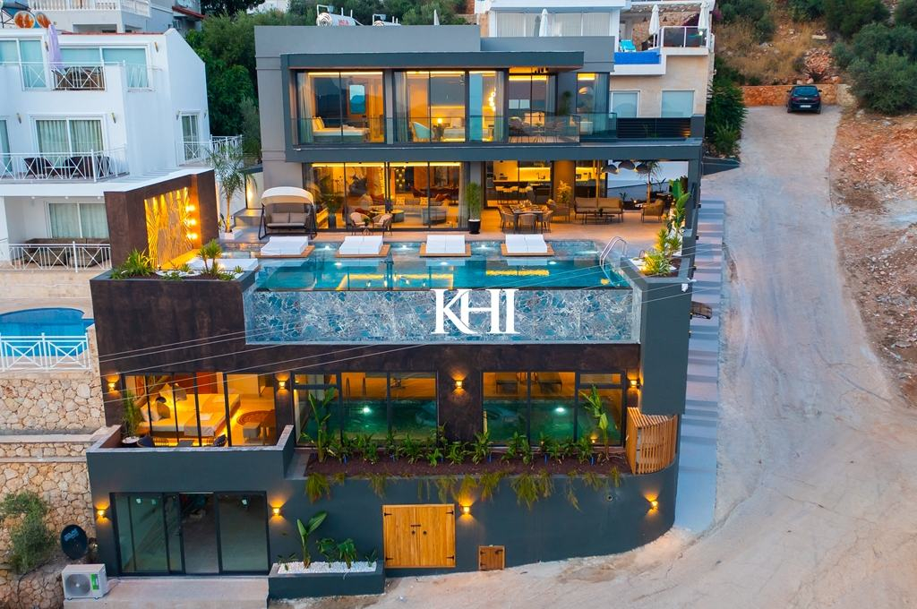 New Ultra Luxury Villa in Kalkan Slide Image 6