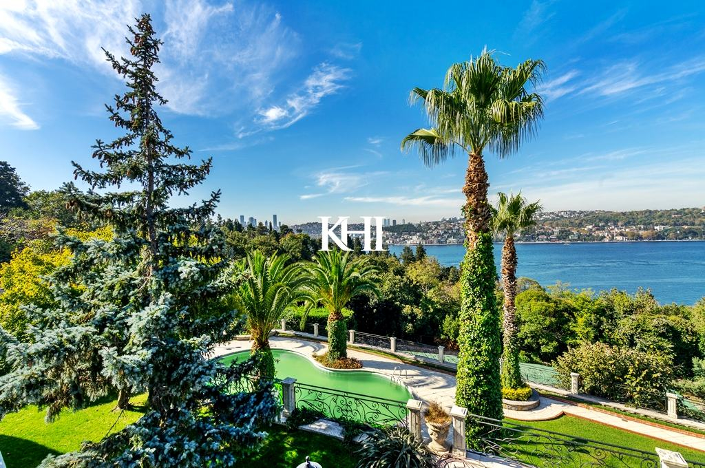 Substantial Luxury Istanbul Mansion Complex For Sale Slide Image 12
