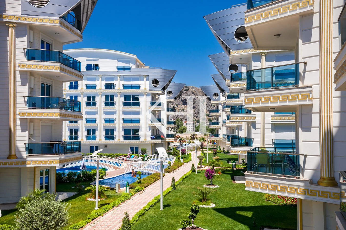 Holiday Apartments in Konyaalti Slide Image 12