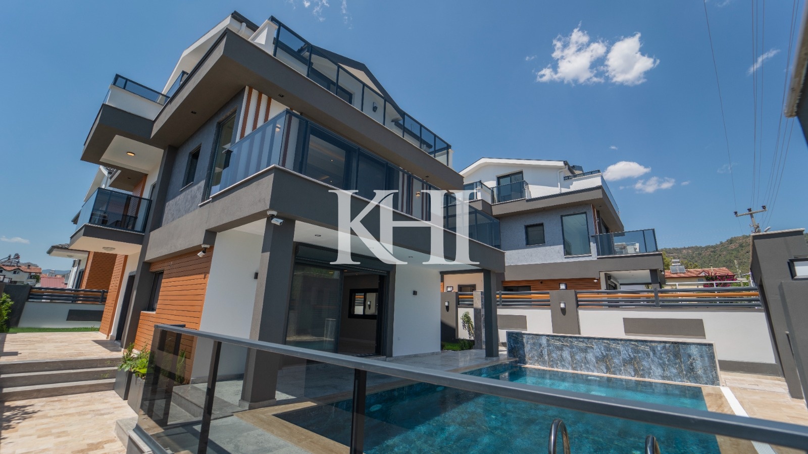Luxury Villa in Ciftlik Slide Image 28