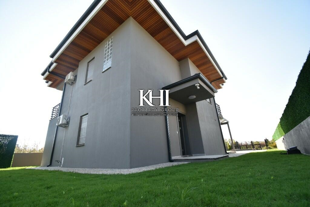 Brand New Koca Calis Villas Slide Image 4