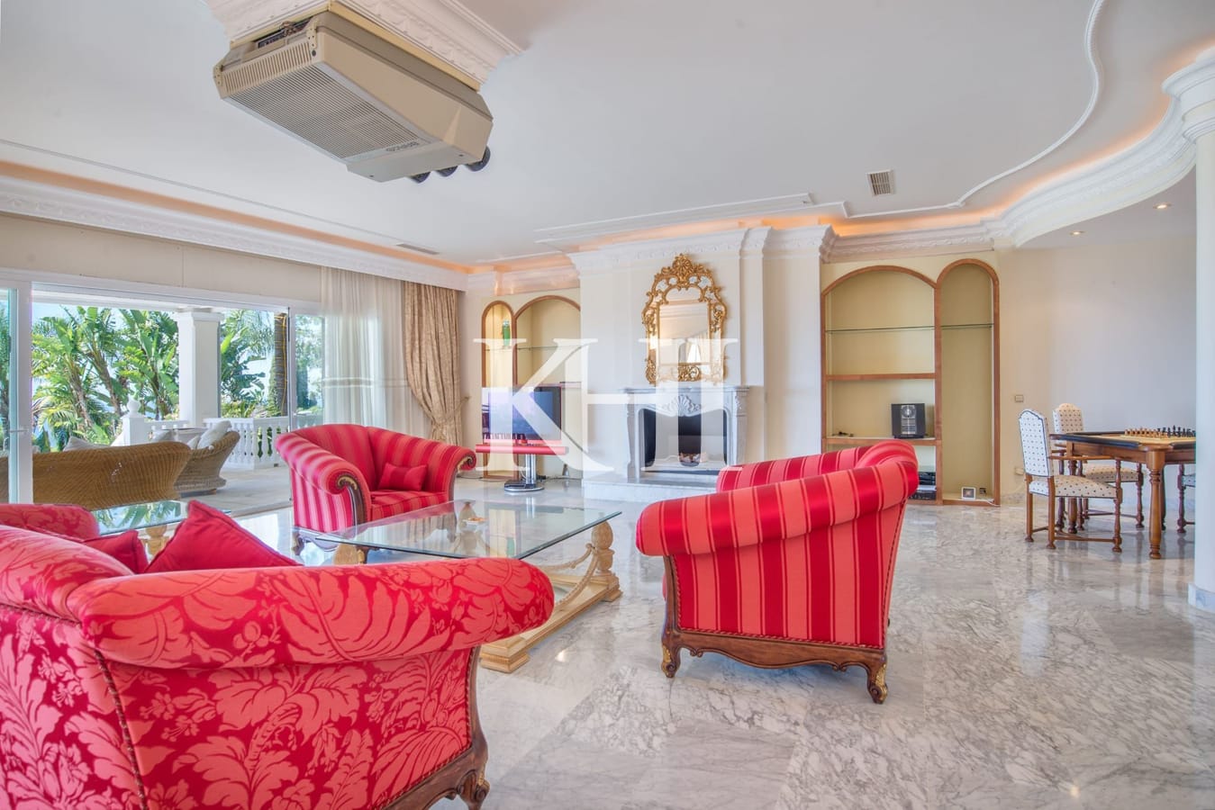 Luxury Marbella Villa For Sale Slide Image 15