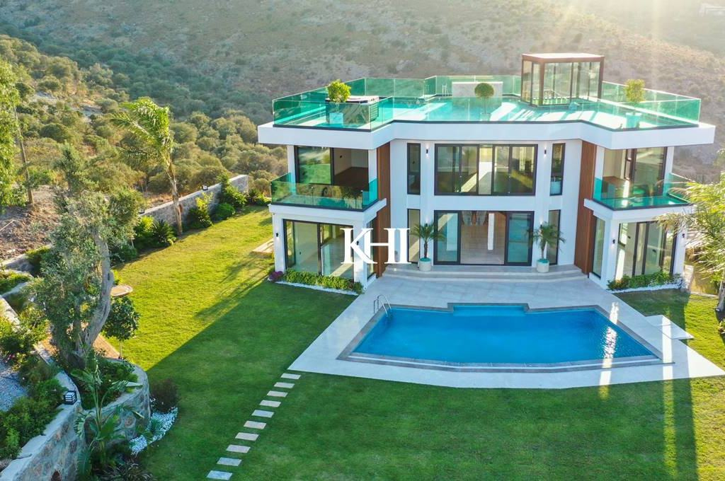 Luxury Modern Villas in Bodrum Slide Image 1