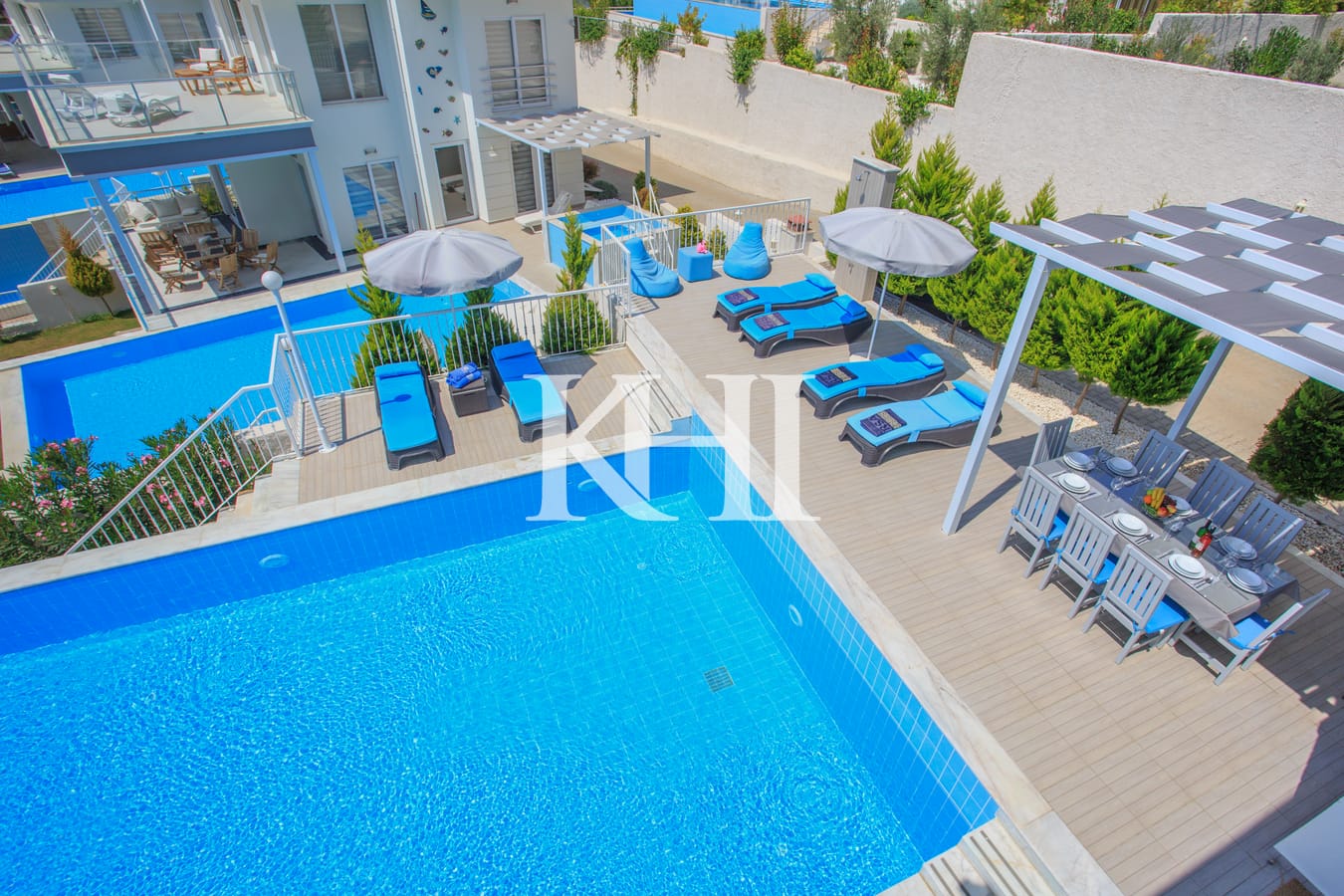 Luxury Modern Villa For Sale In Ovacik Slide Image 18