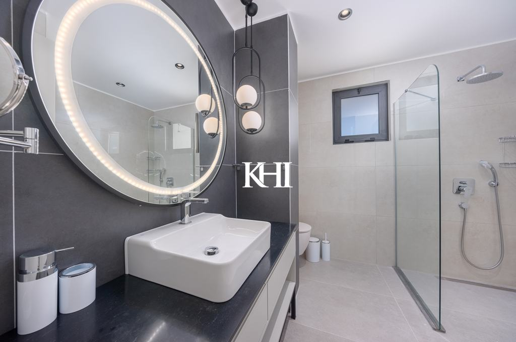 New Ultra Luxury Villa in Kalkan Slide Image 31