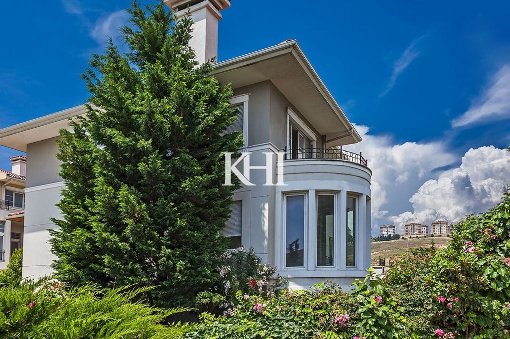 Sea-View Istanbul Villas For Sale Slide Image 12
