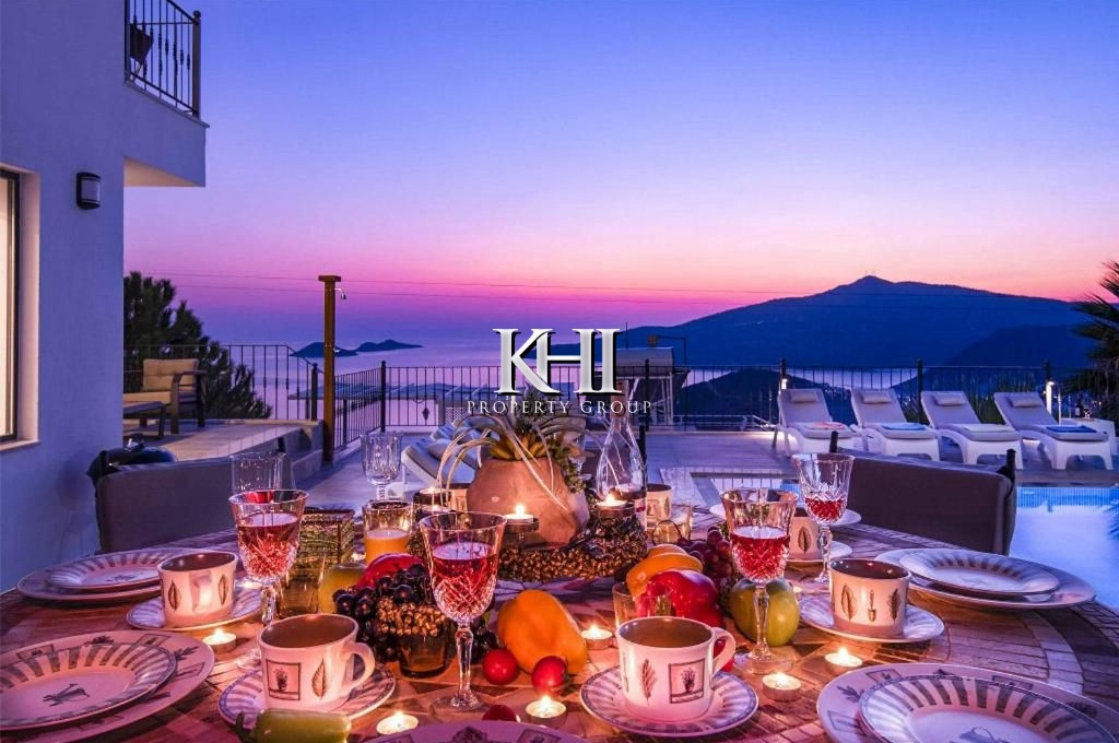Stunning Sea-View Villa in Kalkan Slide Image 5