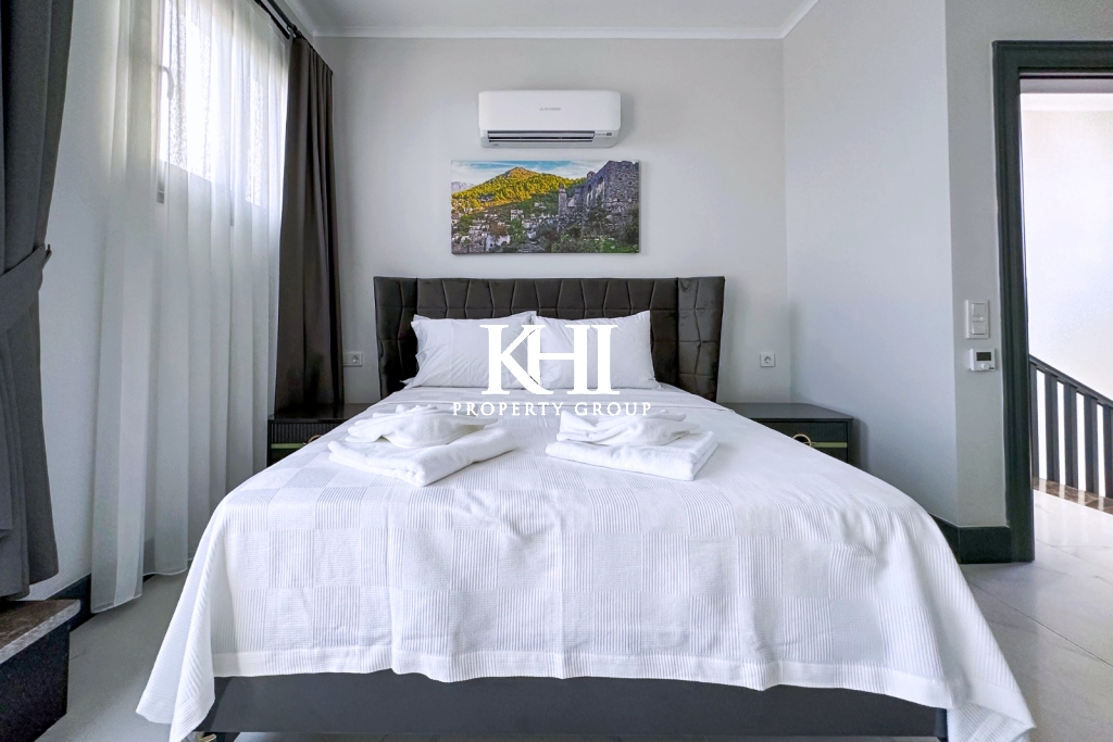 Stylish Luxury Villa in Kargi Slide Image 22