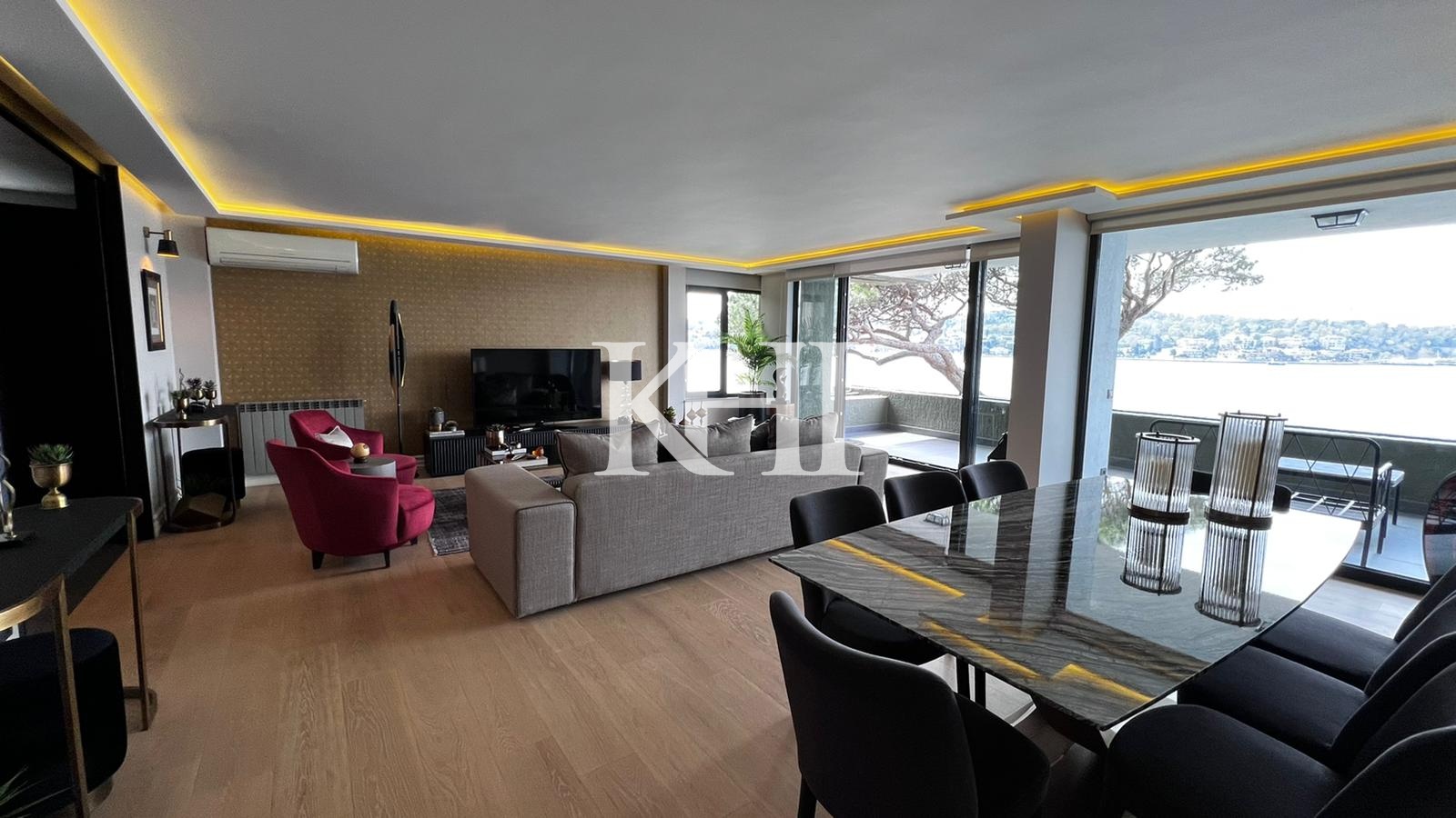Luxury Apartment in Istanbul Slide Image 27