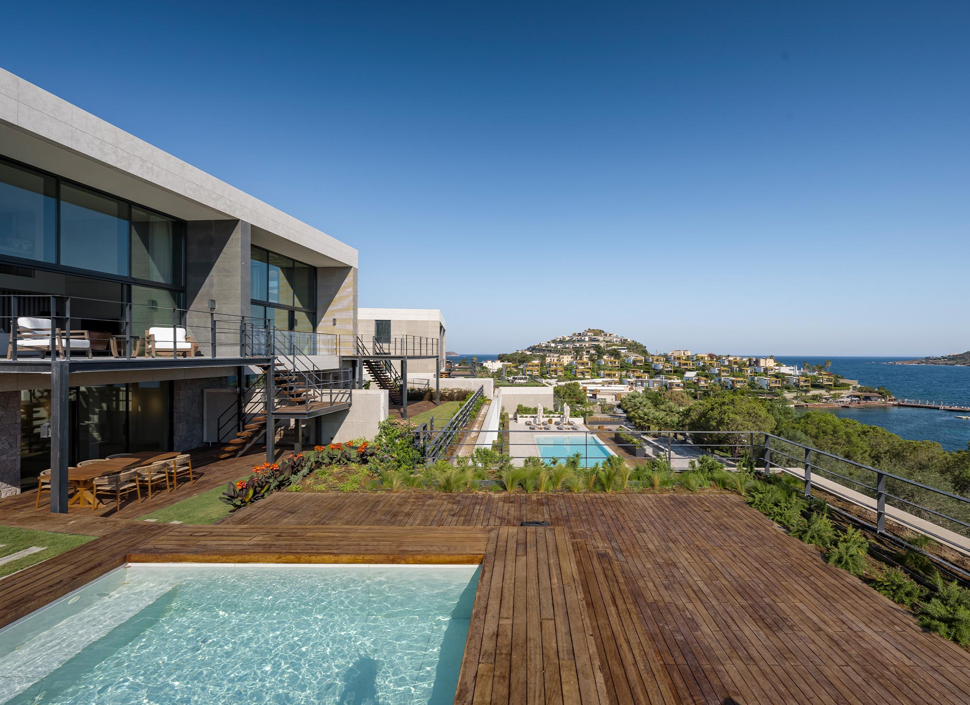 Elegant Luxury Villas in Bodrum Slide Image 3