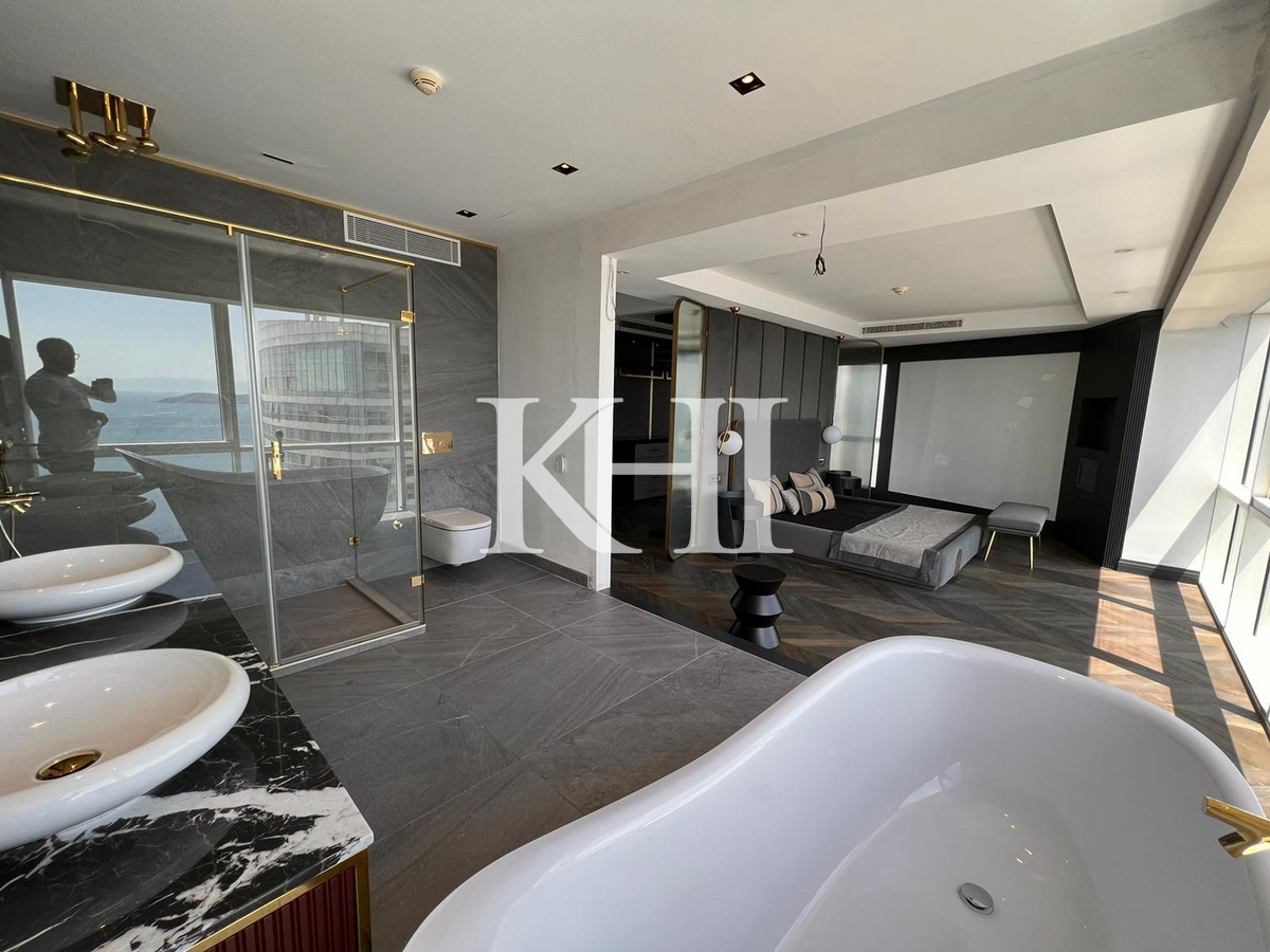 Luxury Penthouse in Istanbul Slide Image 31