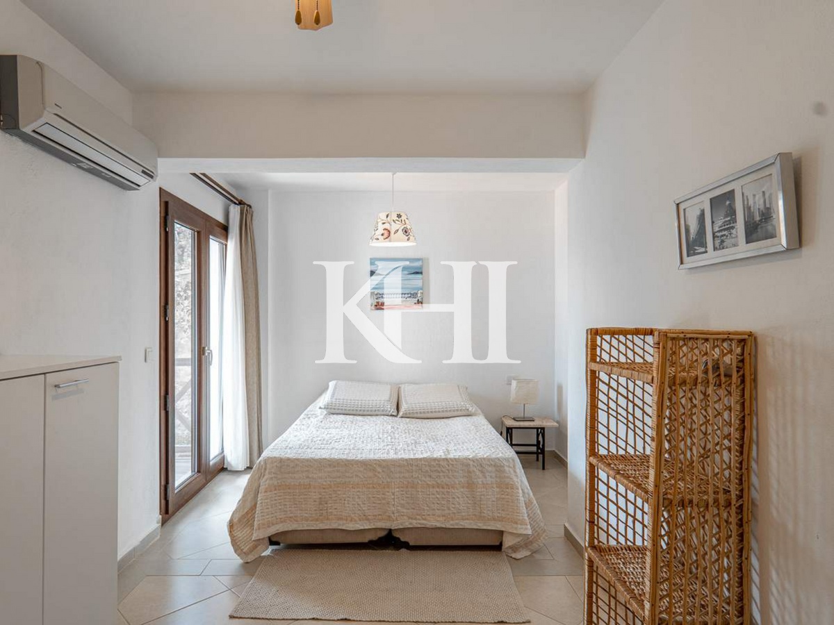 Luxury 5-Bedroom Villa in Bodrum Slide Image 12