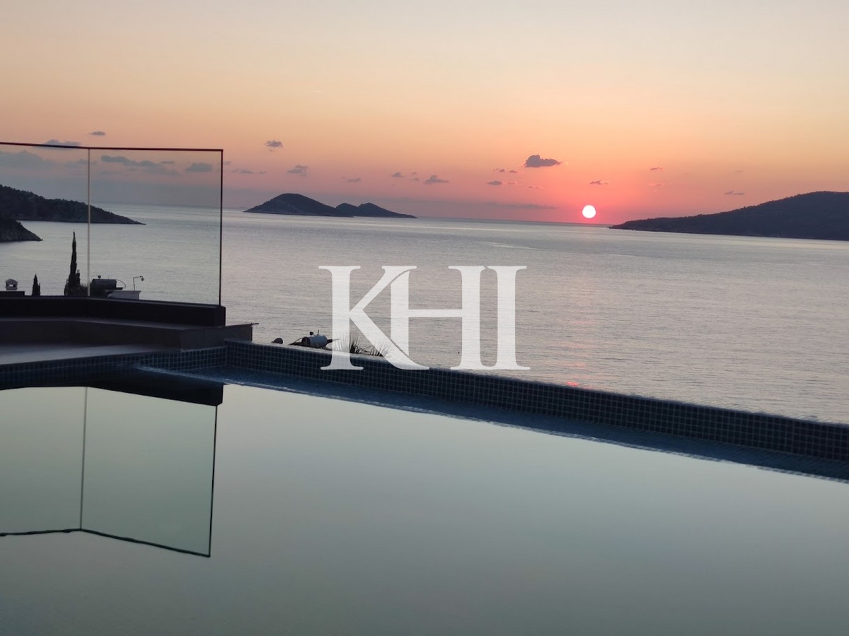 Modern Luxury Villa in Kalkan Slide Image 22