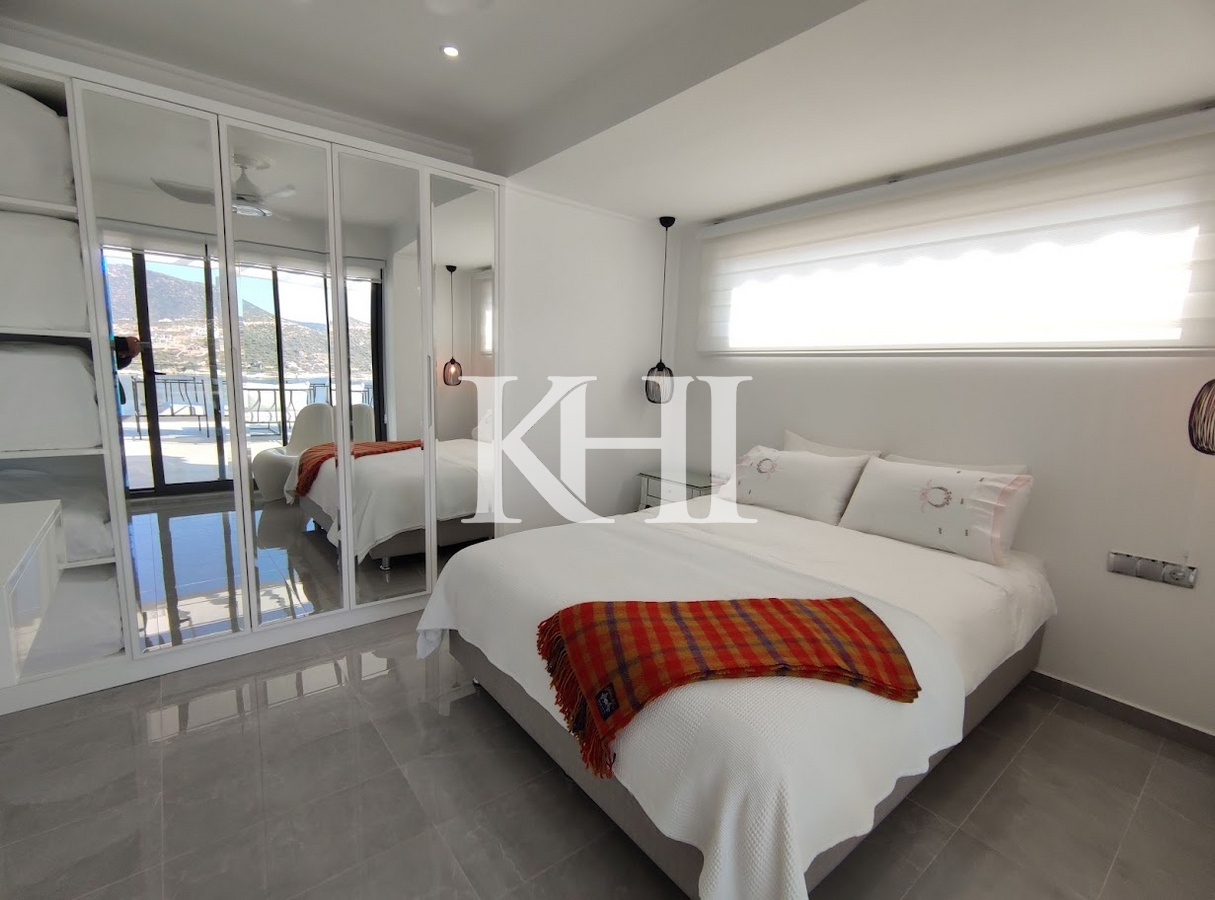 Modern Luxury Villa in Kalkan Slide Image 5