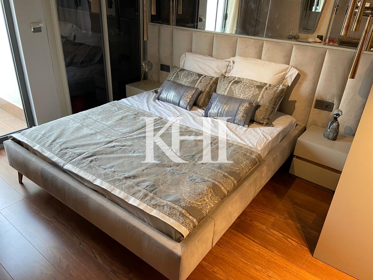 Luxury Beyoglu Apartments Slide Image 14