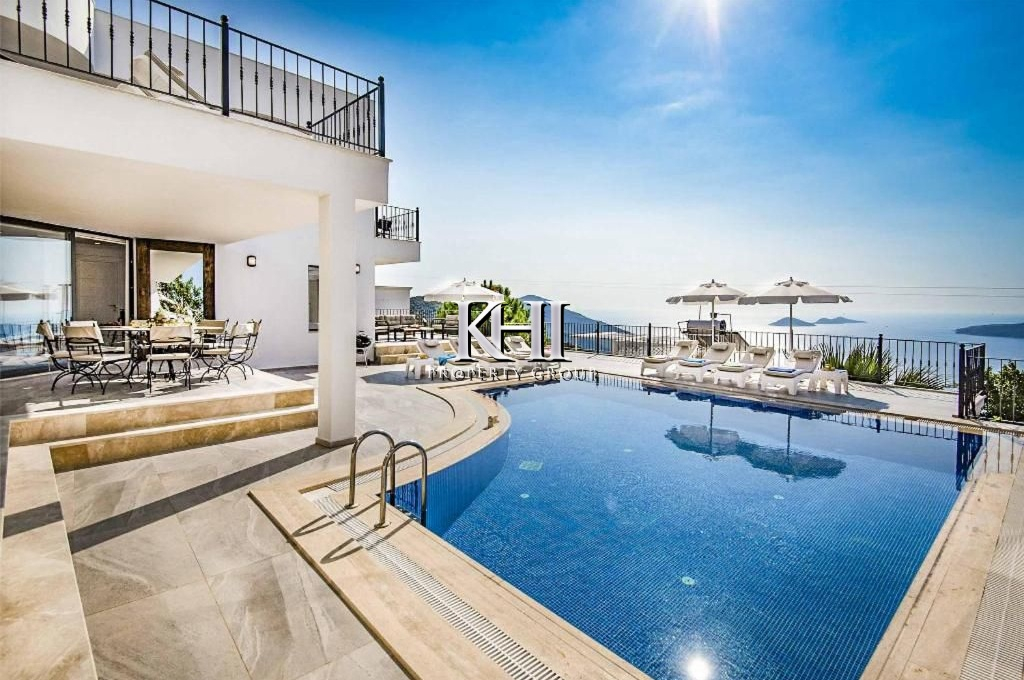 Stunning Sea-View Villa in Kalkan Slide Image 2
