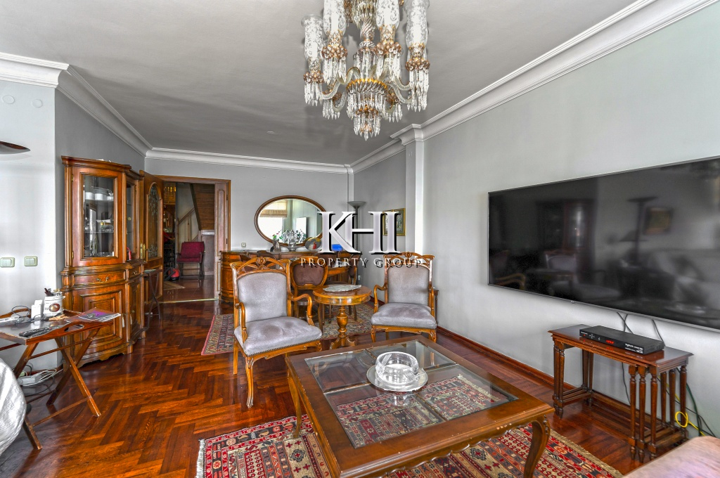 Luxury Mansion on the Bosphorus-Strait Slide Image 17