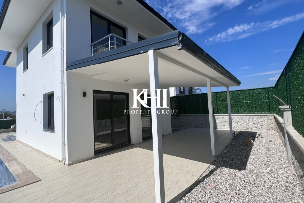 New Detached Villa in Kadikoy Slide Image 3