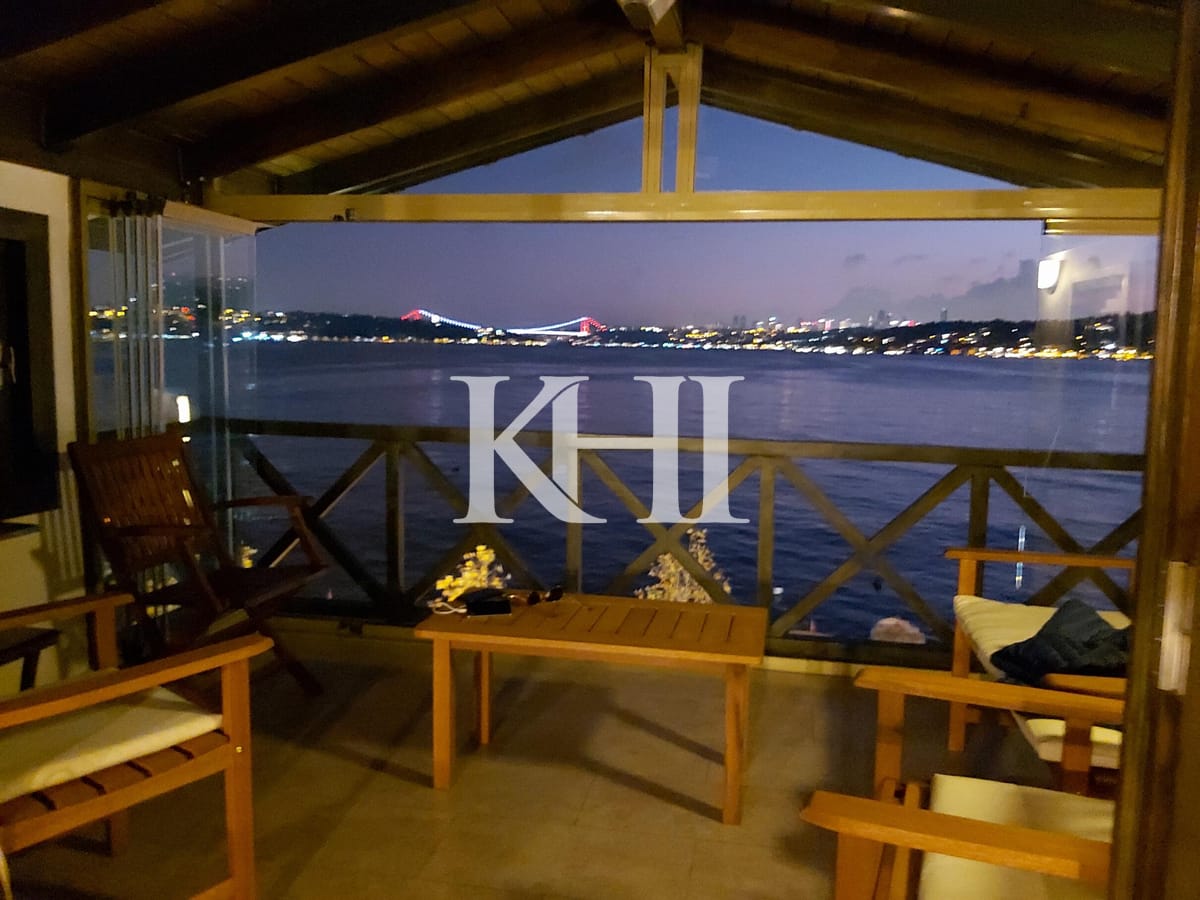 Historic Seafront Villa In Istanbul For Sale Slide Image 19