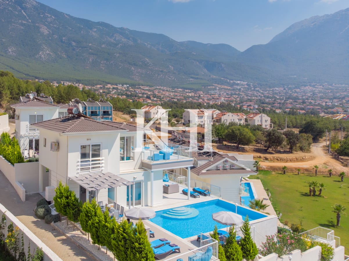 Luxury Modern Villa For Sale In Ovacik Slide Image 2