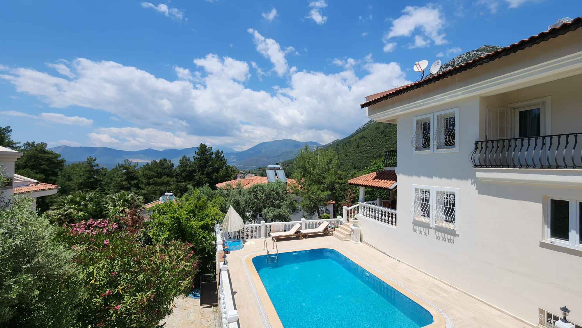 Spacious Uzumlu Mountain-View Villa Slide Image 4