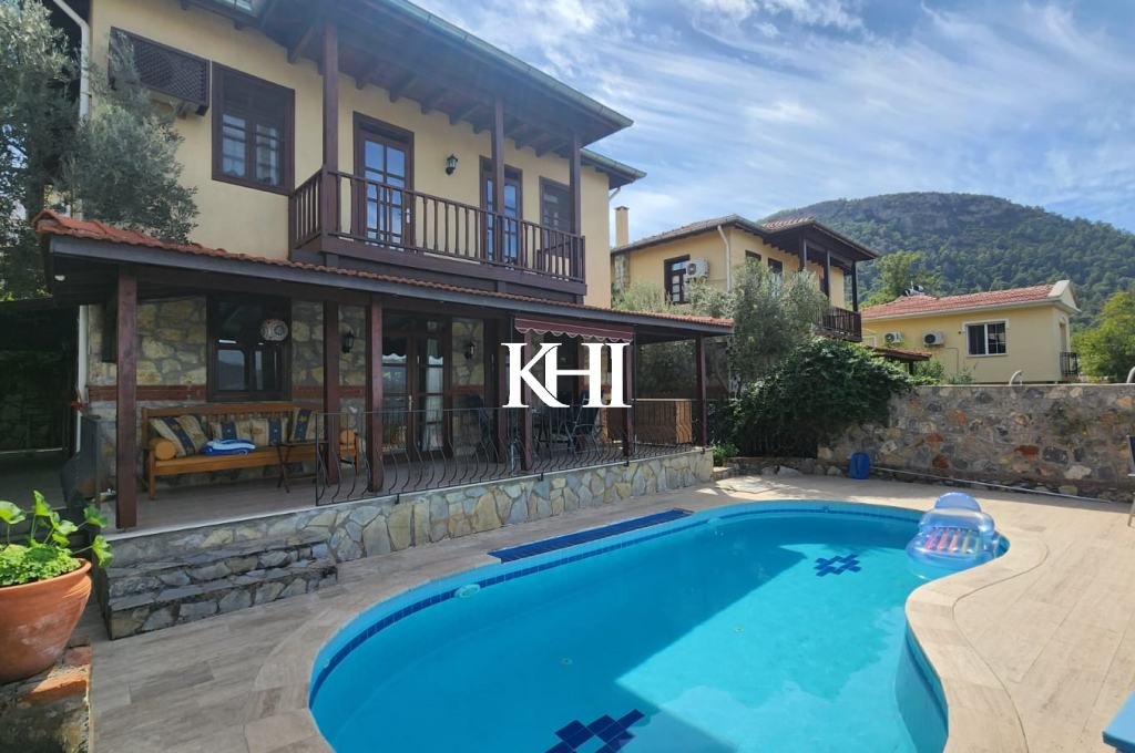 Uzumlu Villa with Stunning Views Slide Image 2