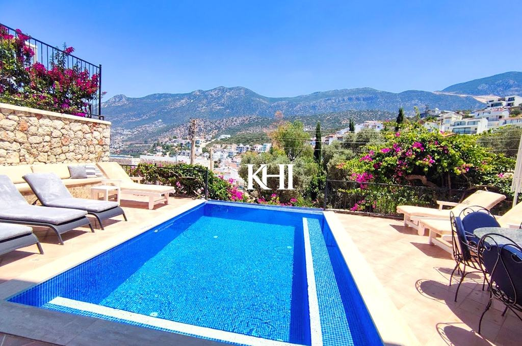 Beautiful Villa in Kalkan Slide Image 20