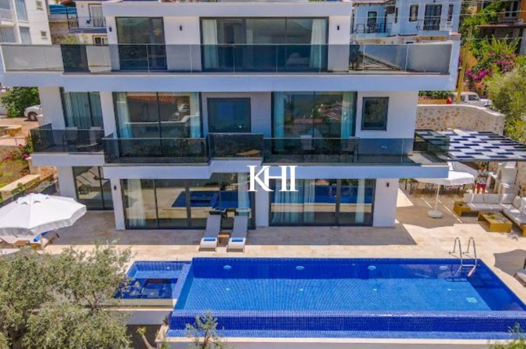 Kalkan'da Yeni Müstakil Villa Slide Image 2