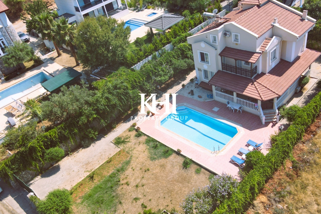 Large Plot Villa in Ovacik Slide Image 1