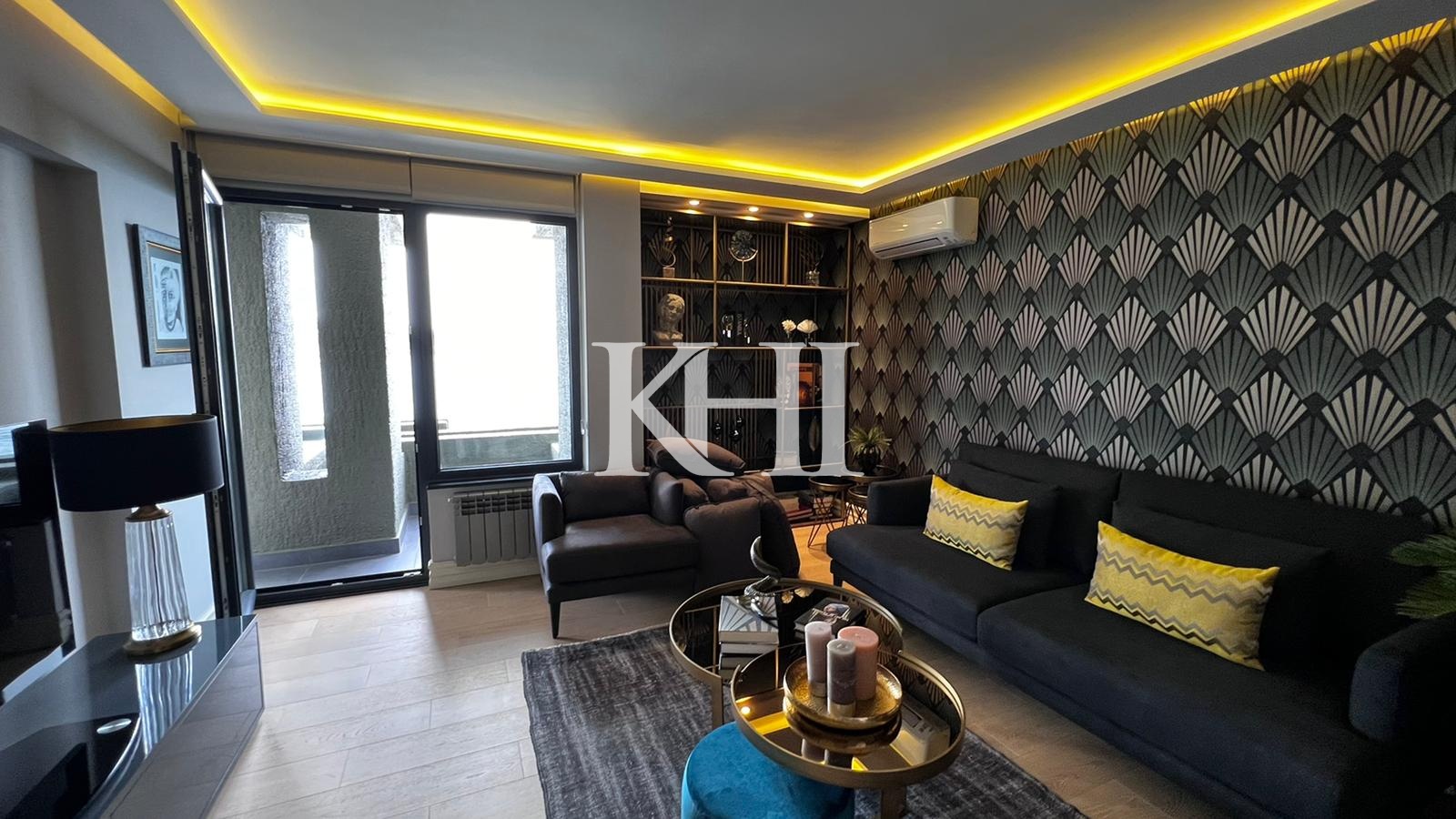 Luxury Apartment in Istanbul Slide Image 32