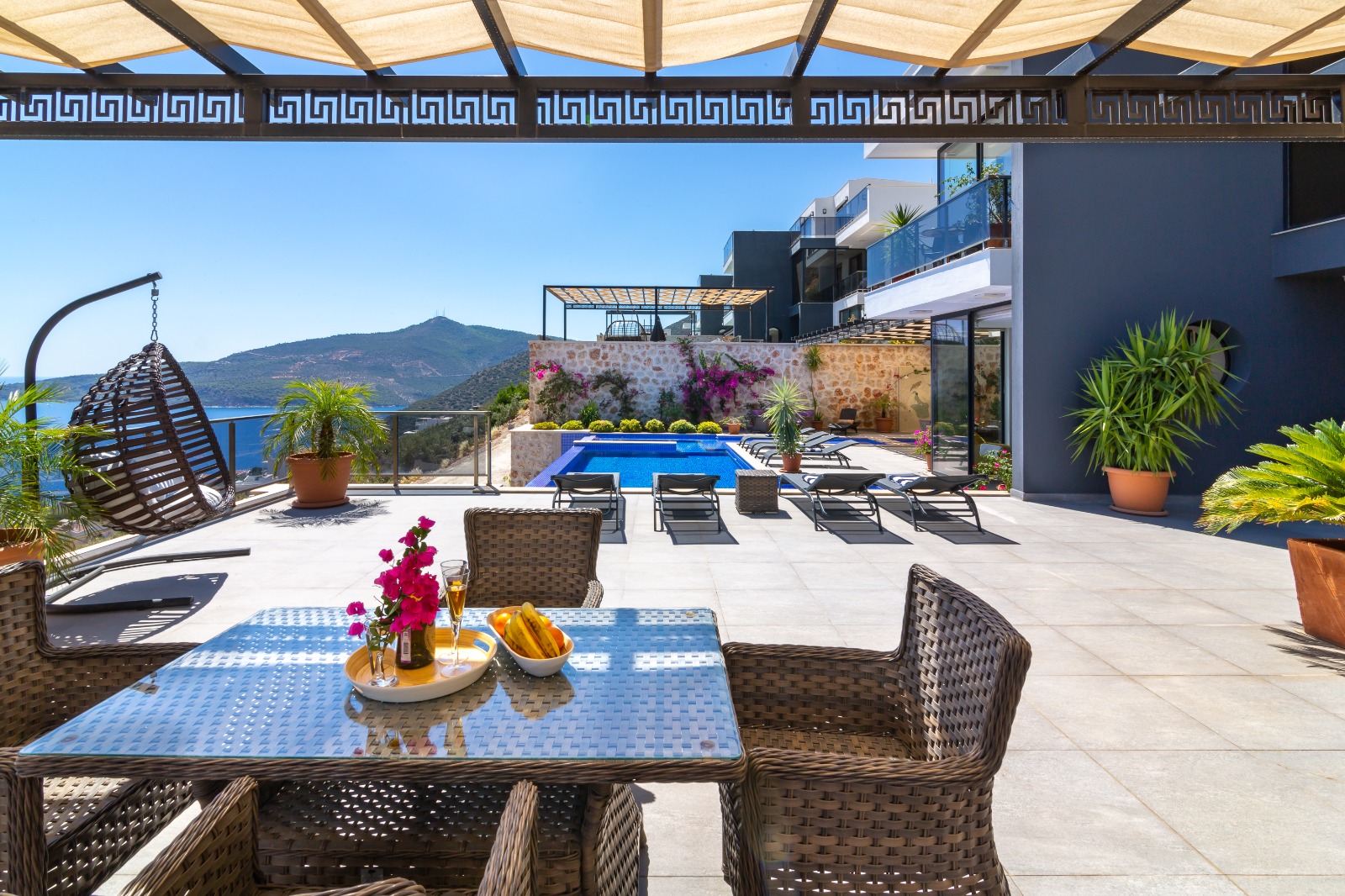 Stunning Luxury Villa in Kalkan Slide Image 5